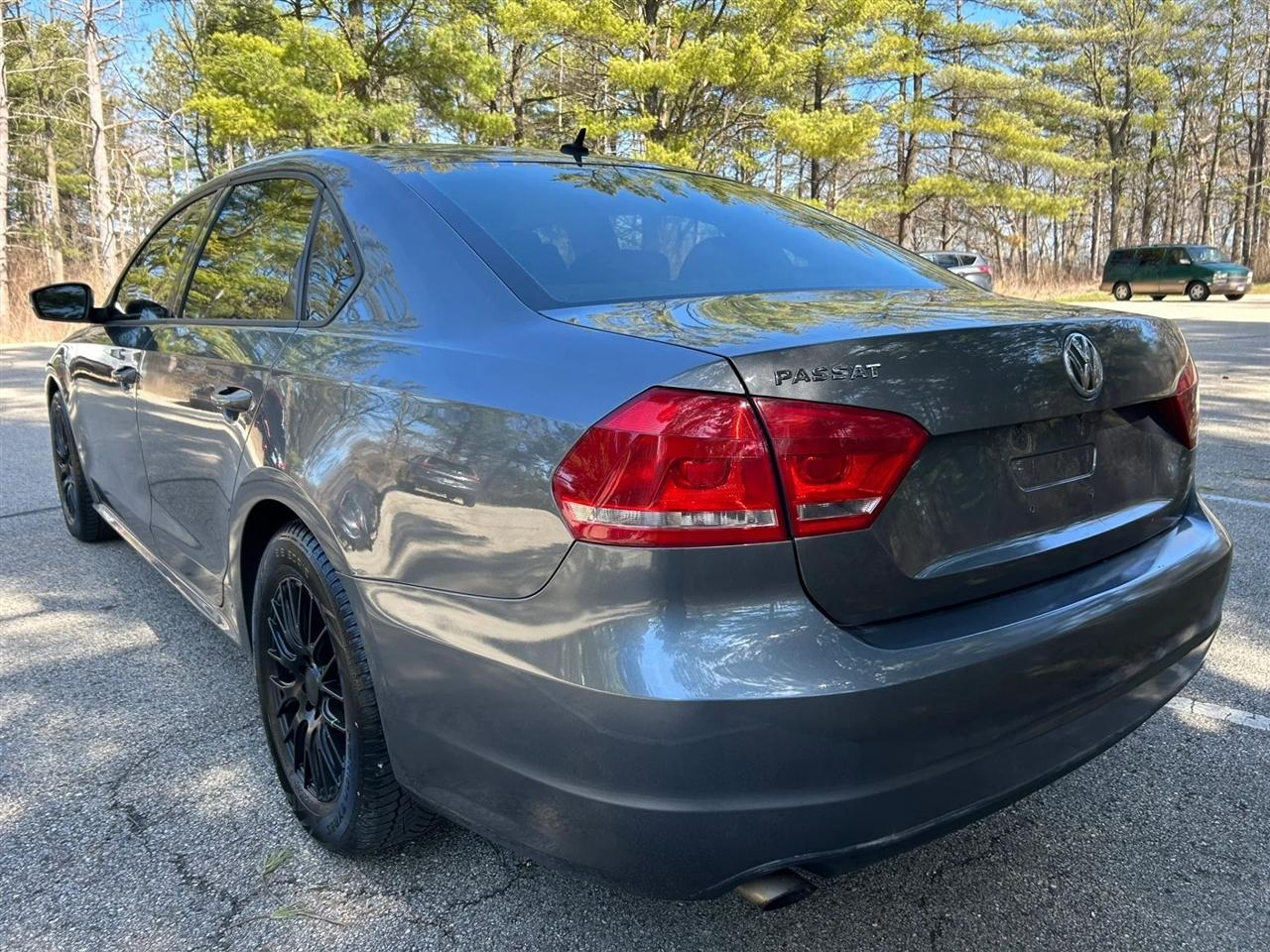 Volkswagen Passat  2012