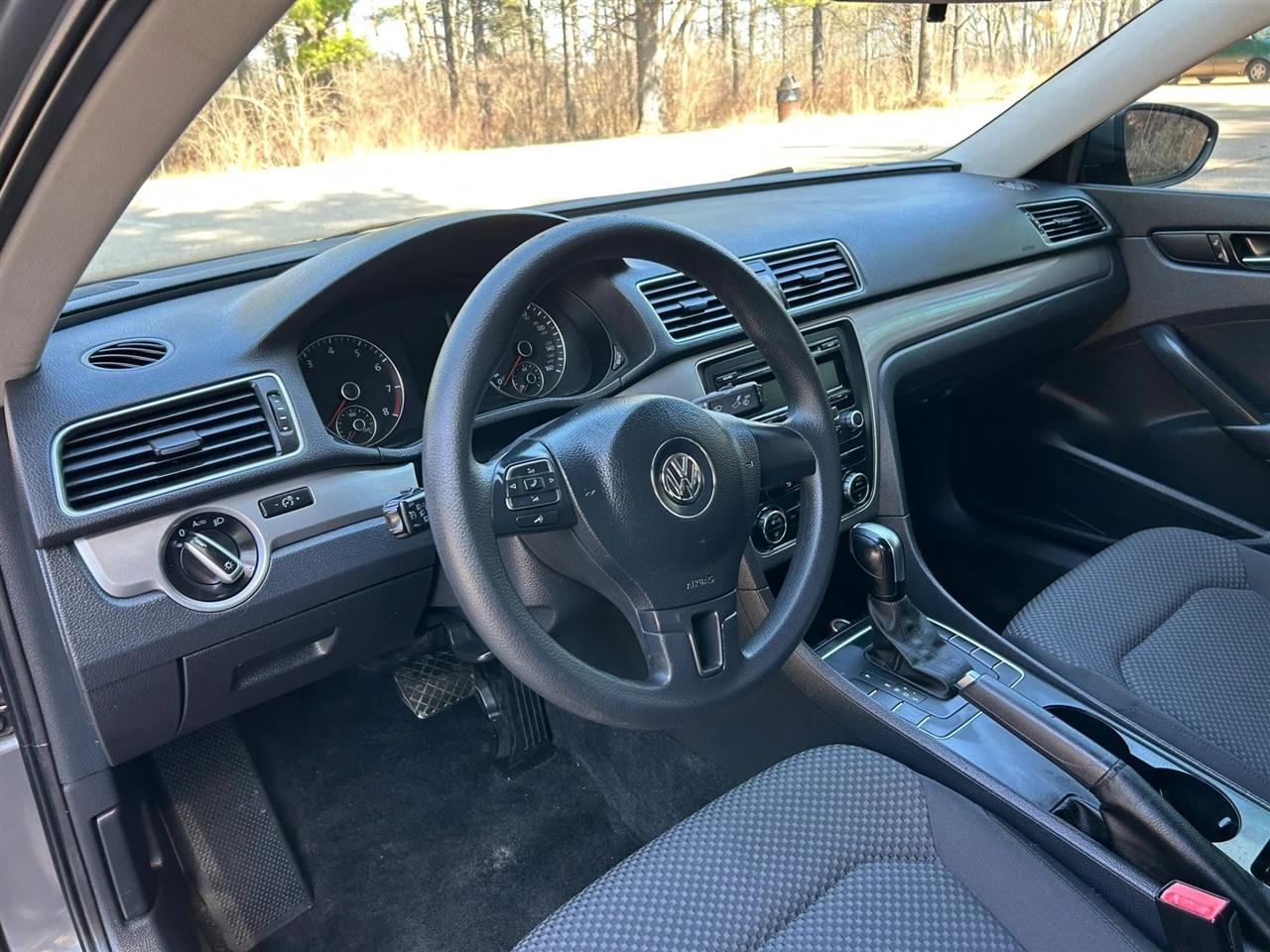 Volkswagen Passat  2012