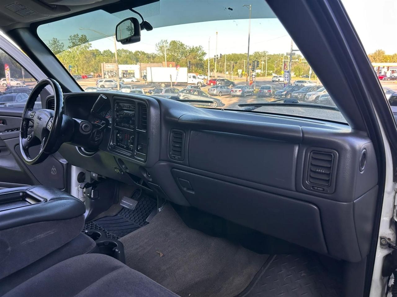 GMC Sierra Classic 2500HD  2007