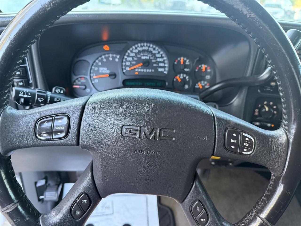 GMC Sierra Classic 2500HD  2007