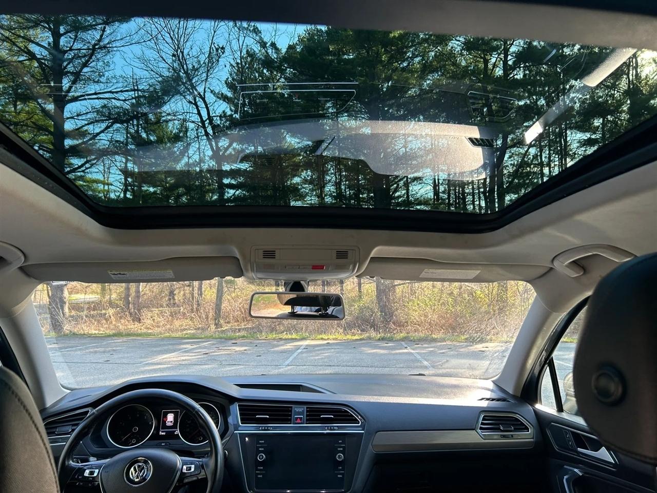 Volkswagen Tiguan  2018