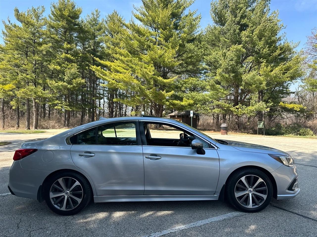 Subaru Legacy  2018