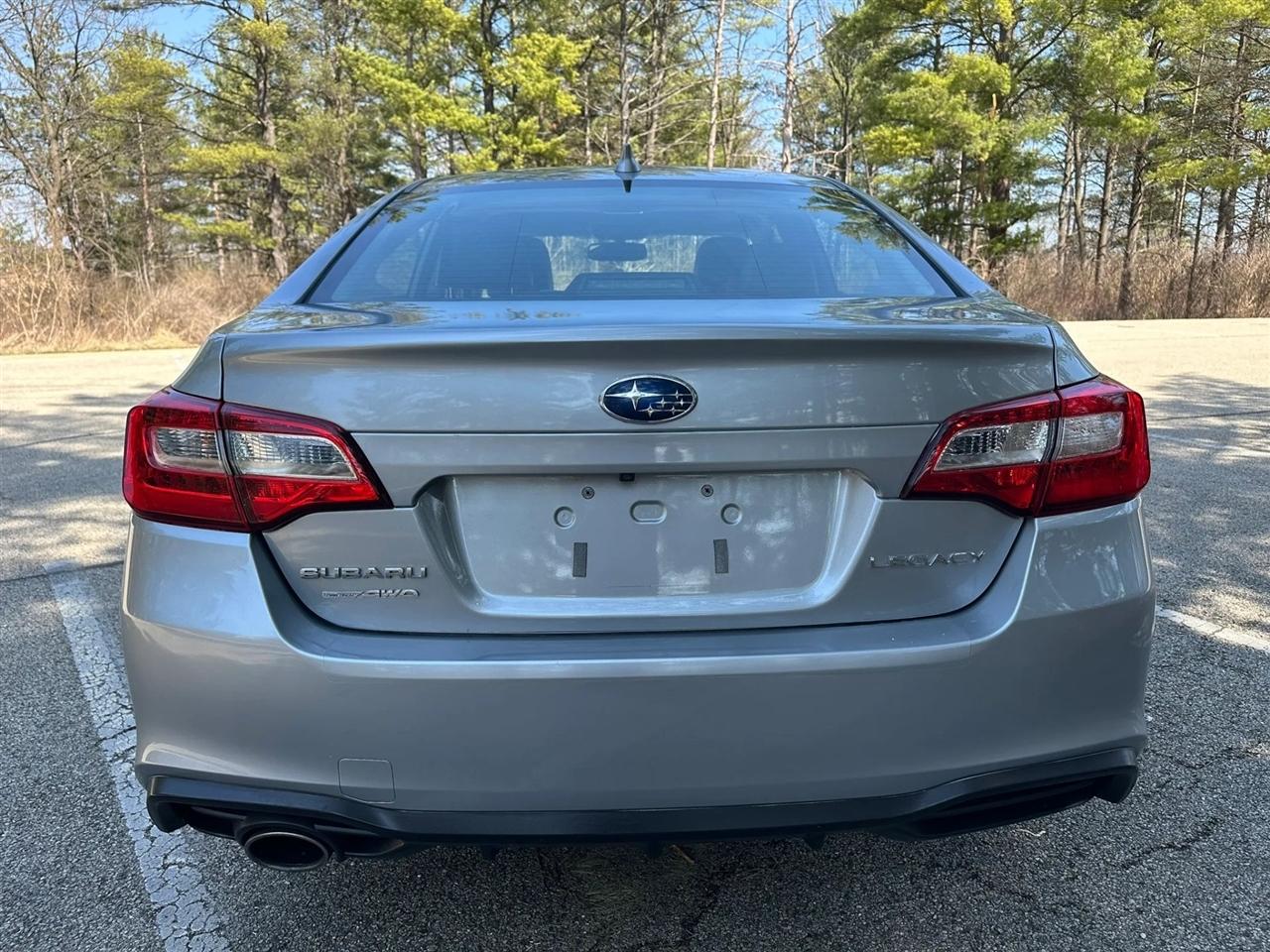 Subaru Legacy  2018