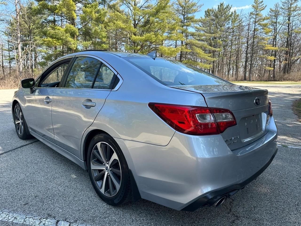 Subaru Legacy  2018