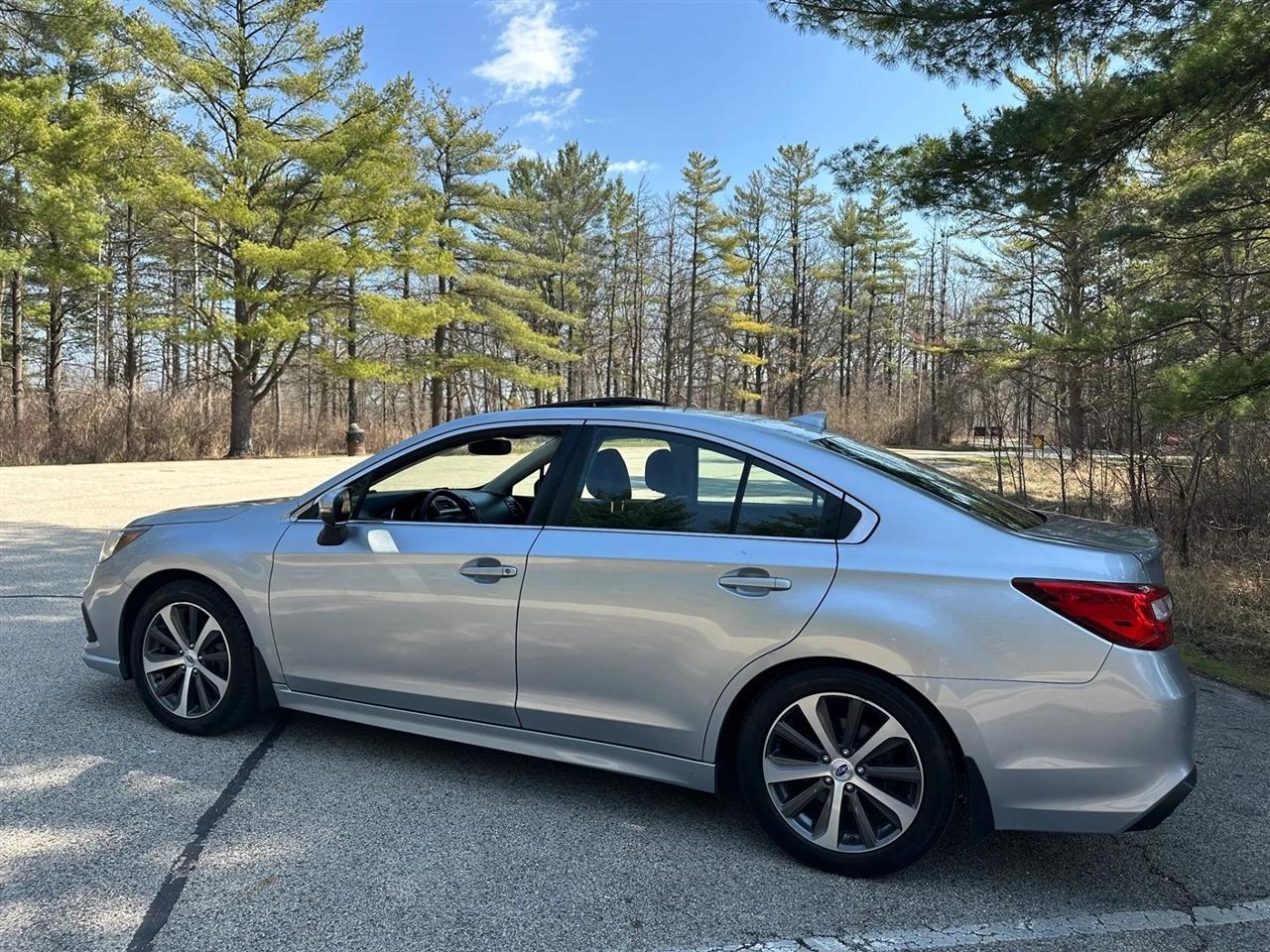 Subaru Legacy  2018
