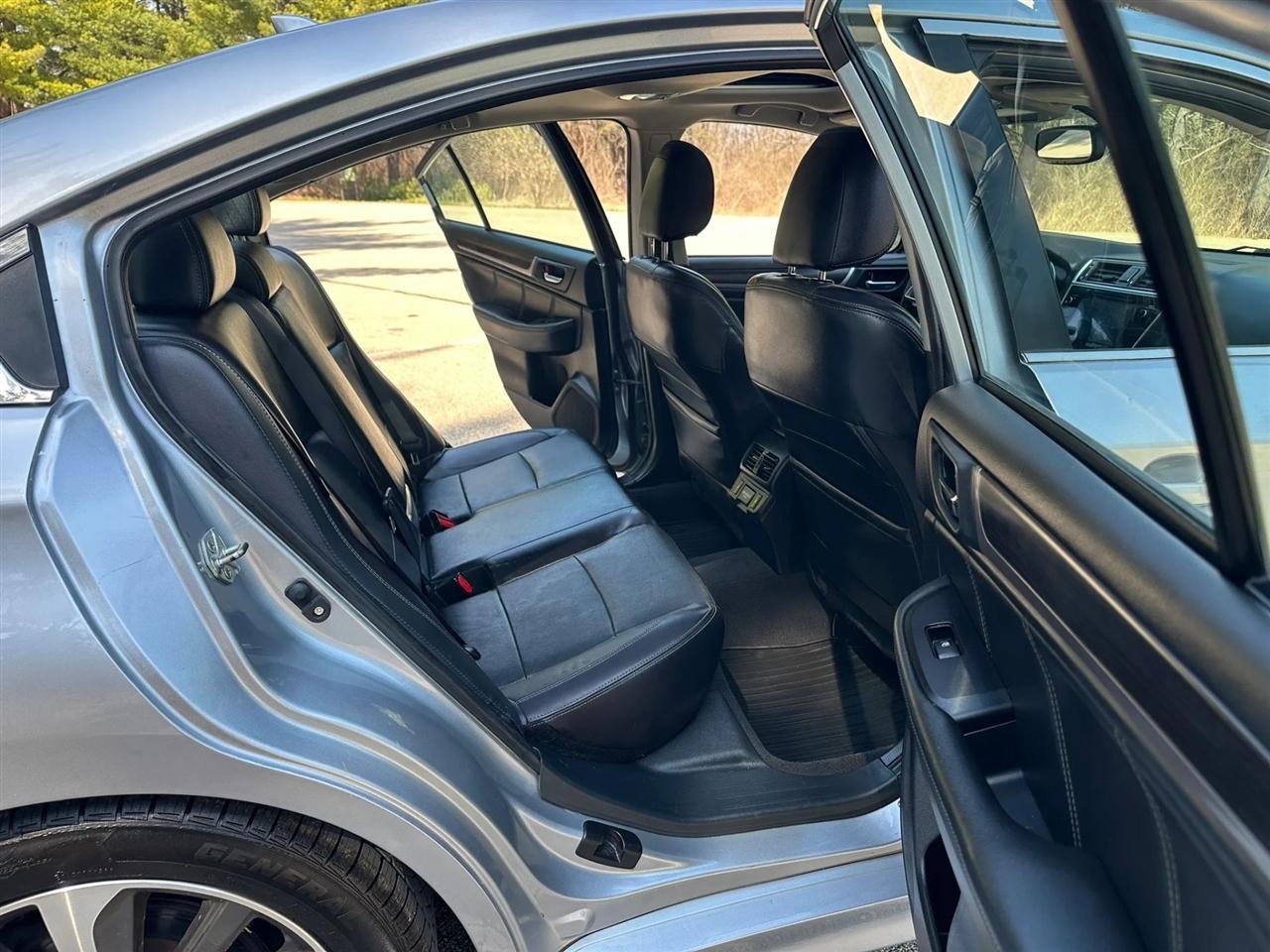 Subaru Legacy  2018