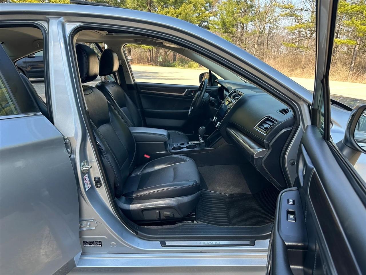 Subaru Legacy  2018