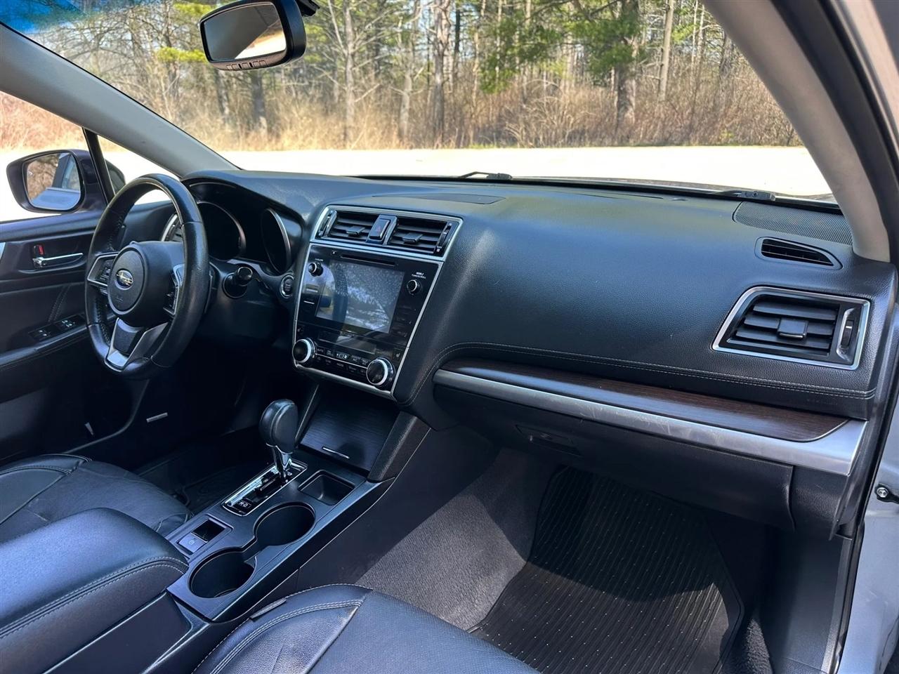 Subaru Legacy  2018