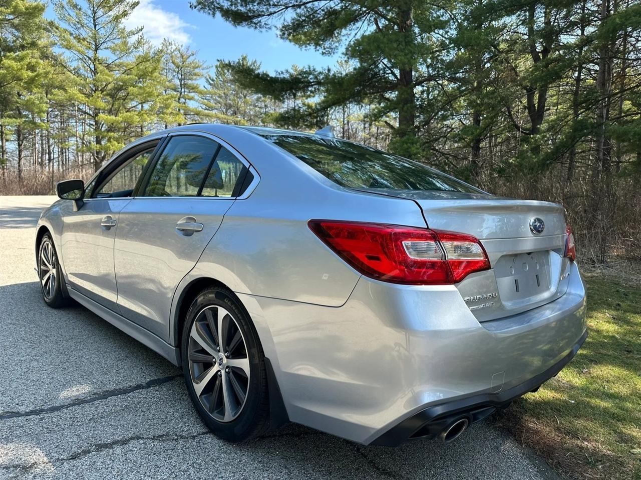 Subaru Legacy  2018