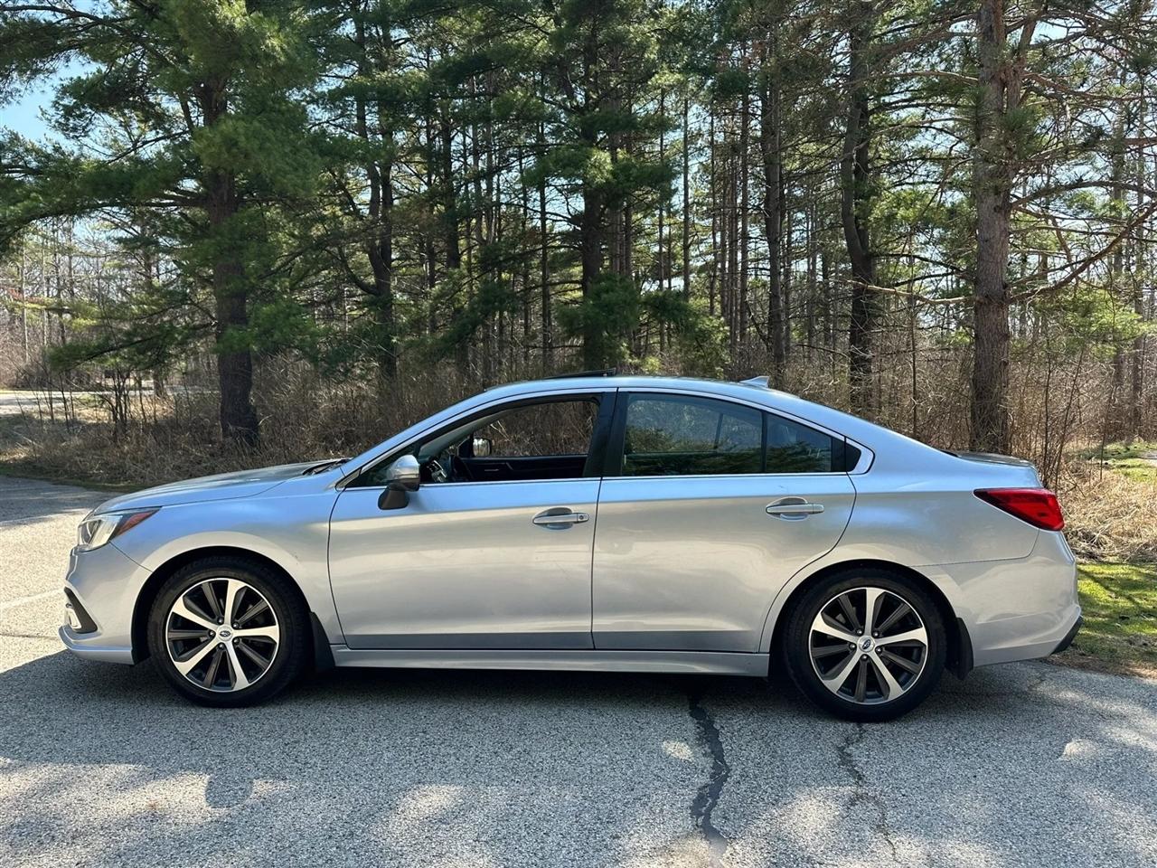 Subaru Legacy  2018