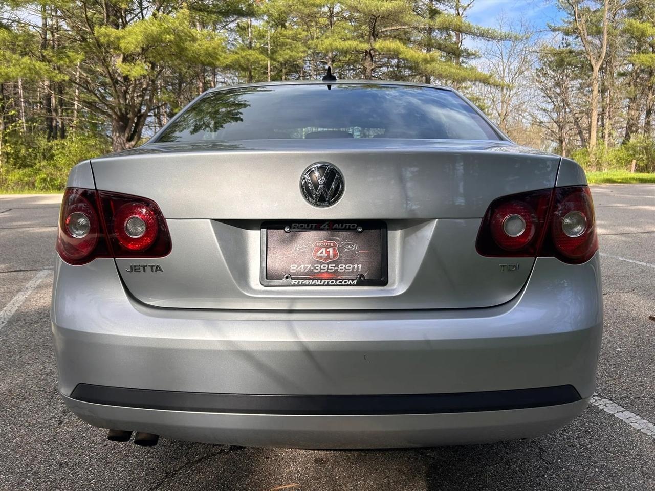 Volkswagen Jetta  2010