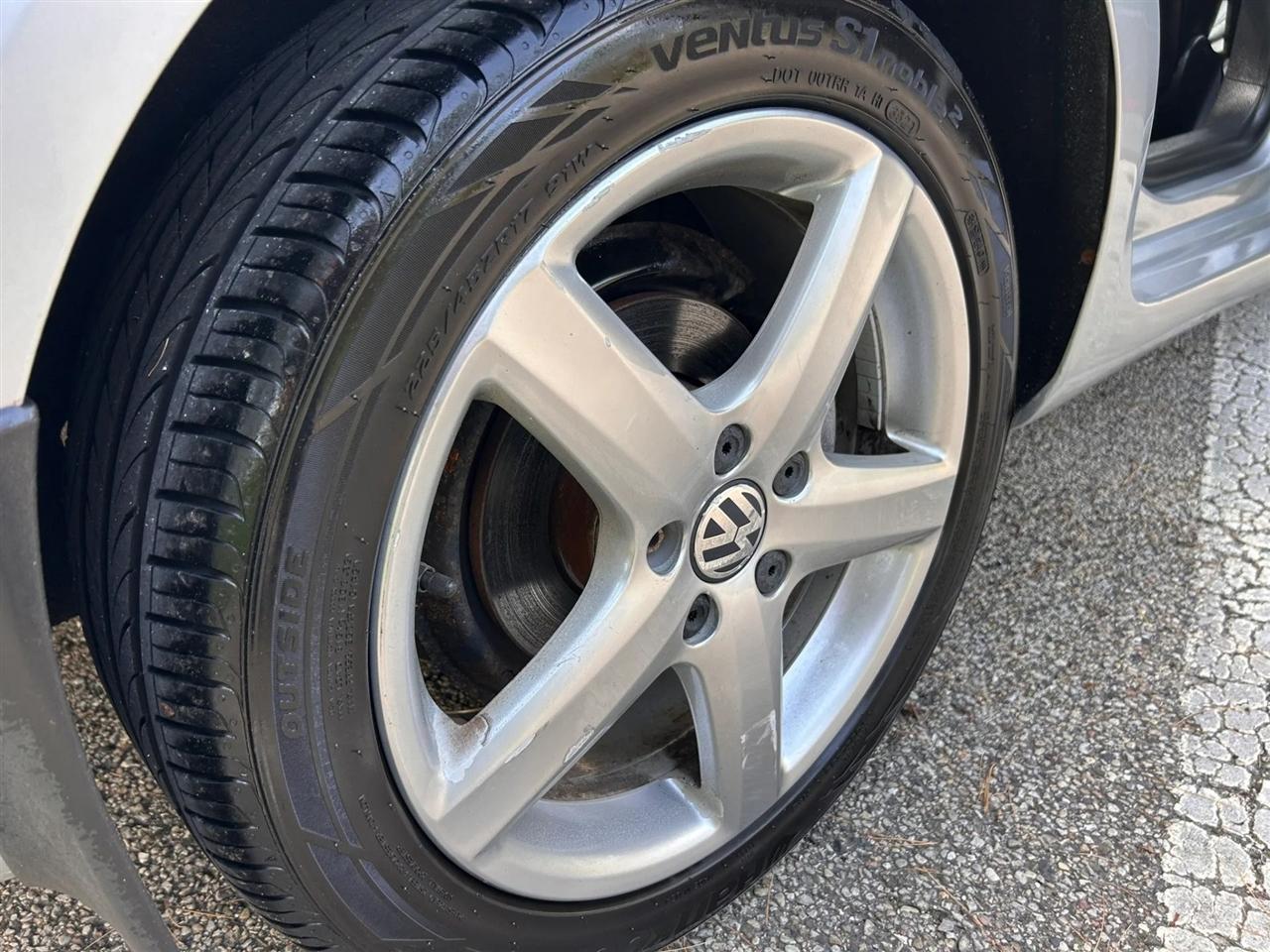 Volkswagen Jetta  2010