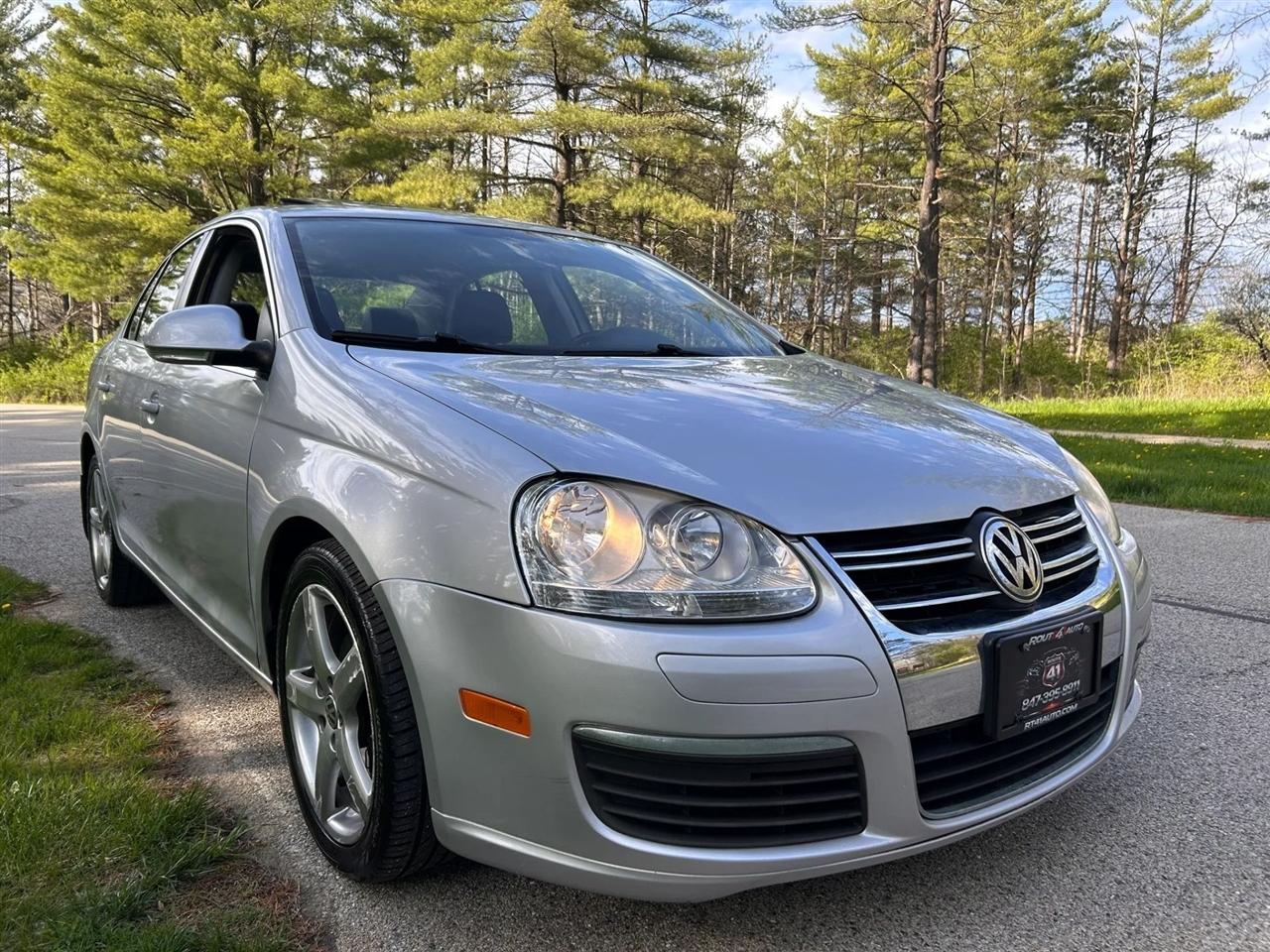 Volkswagen Jetta  2010
