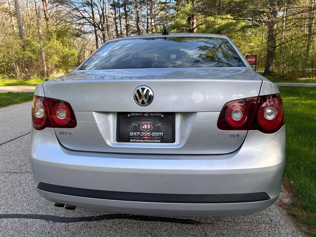 Volkswagen Jetta  2010