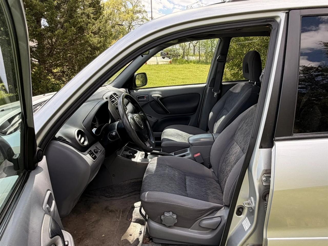 Toyota RAV4  2002