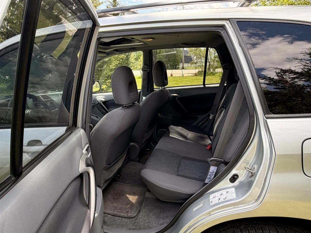 Toyota RAV4  2002