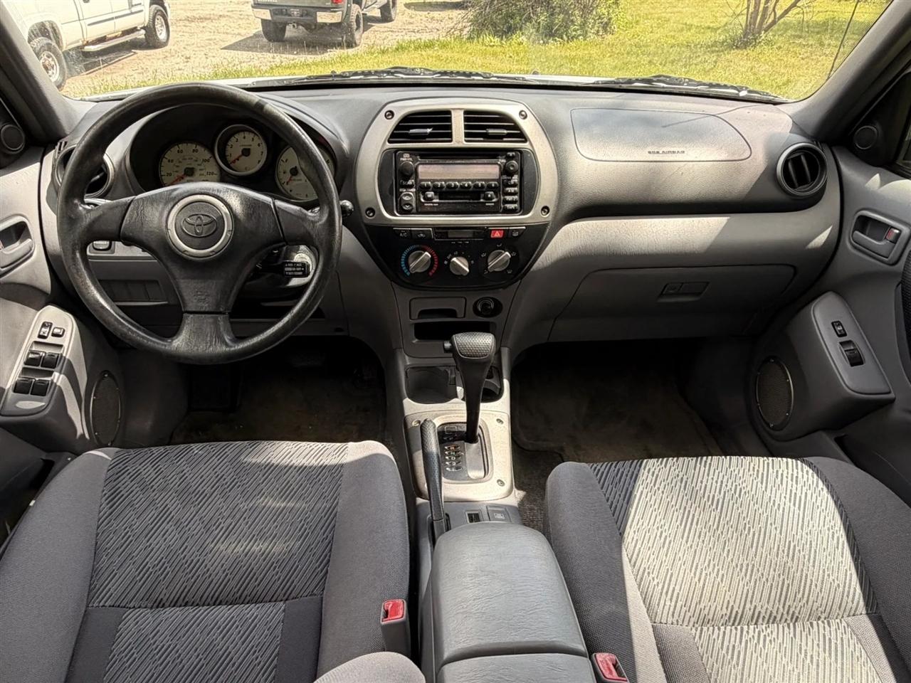 Toyota RAV4  2002