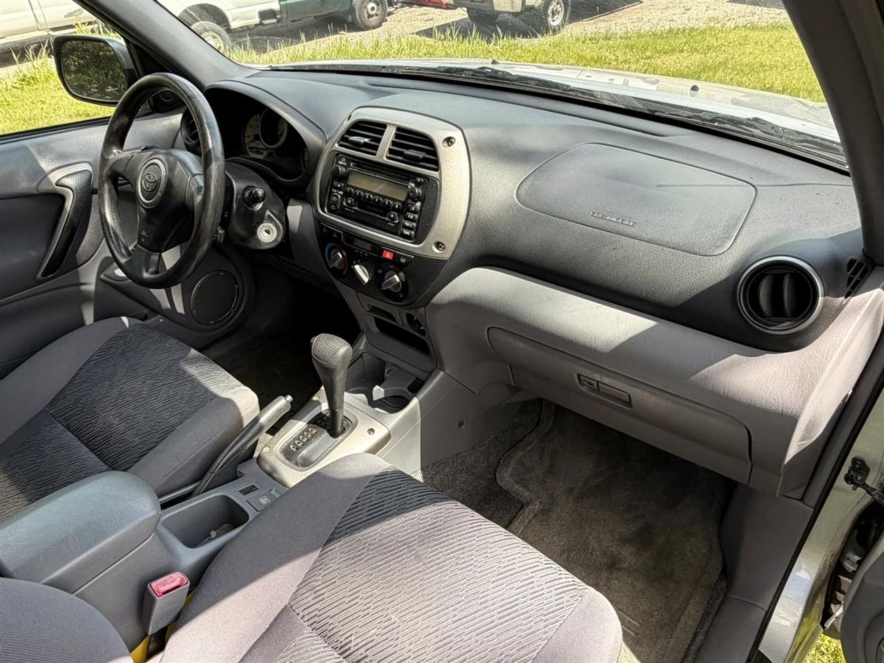 Toyota RAV4  2002
