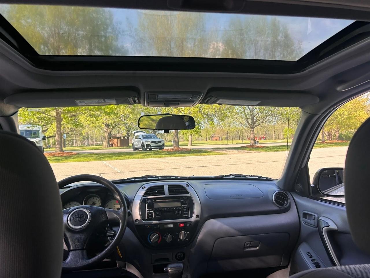 Toyota RAV4  2002