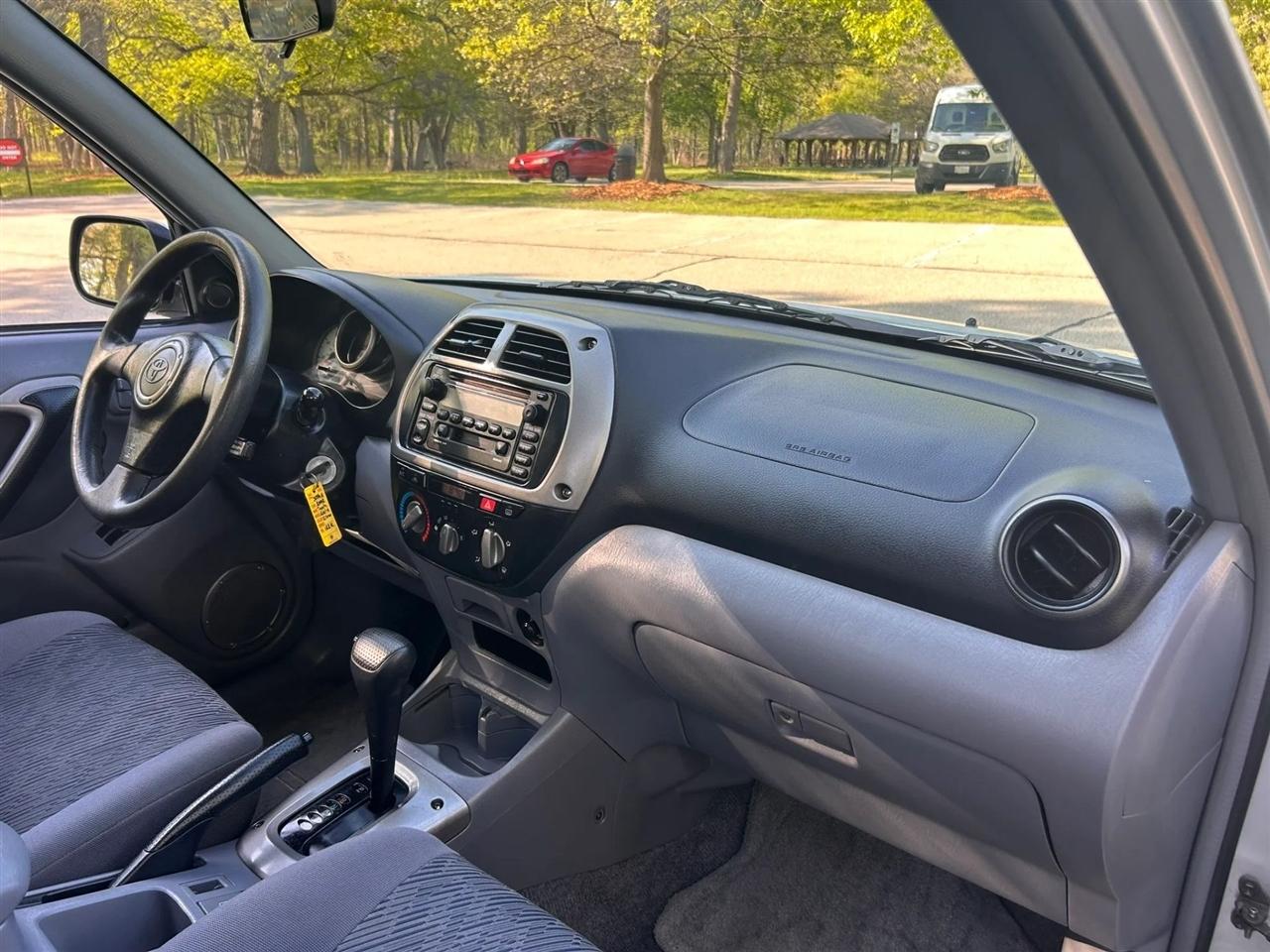 Toyota RAV4  2002