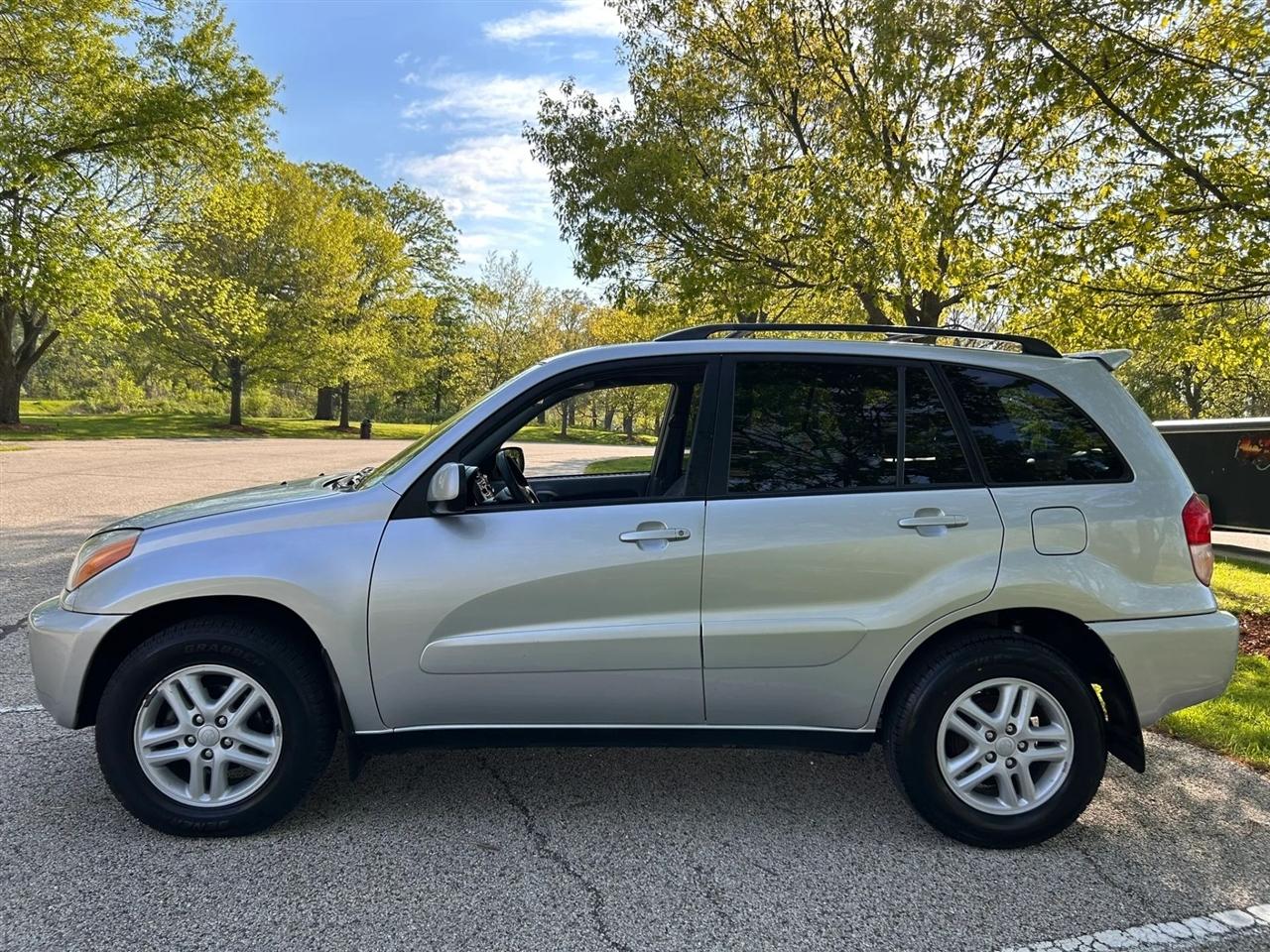Toyota RAV4  2002