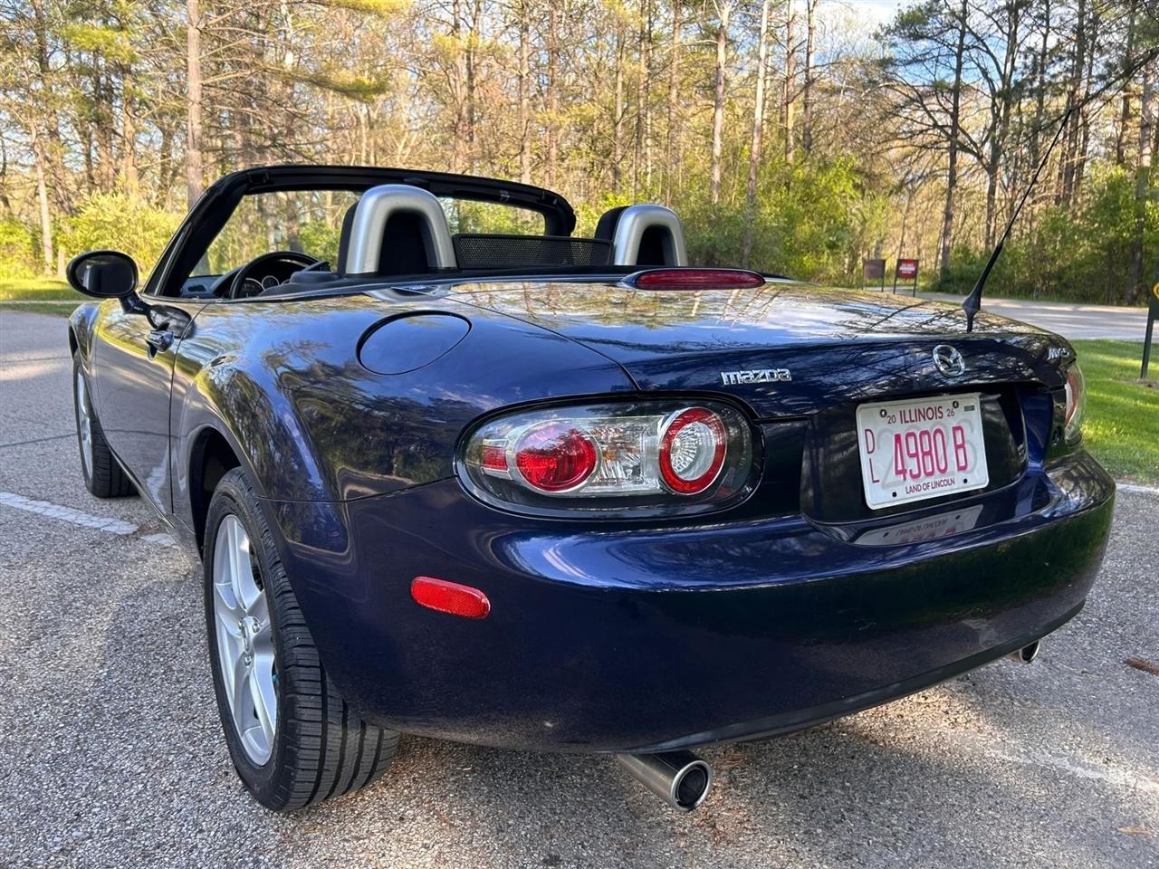 Mazda MX-5 Miata  2007