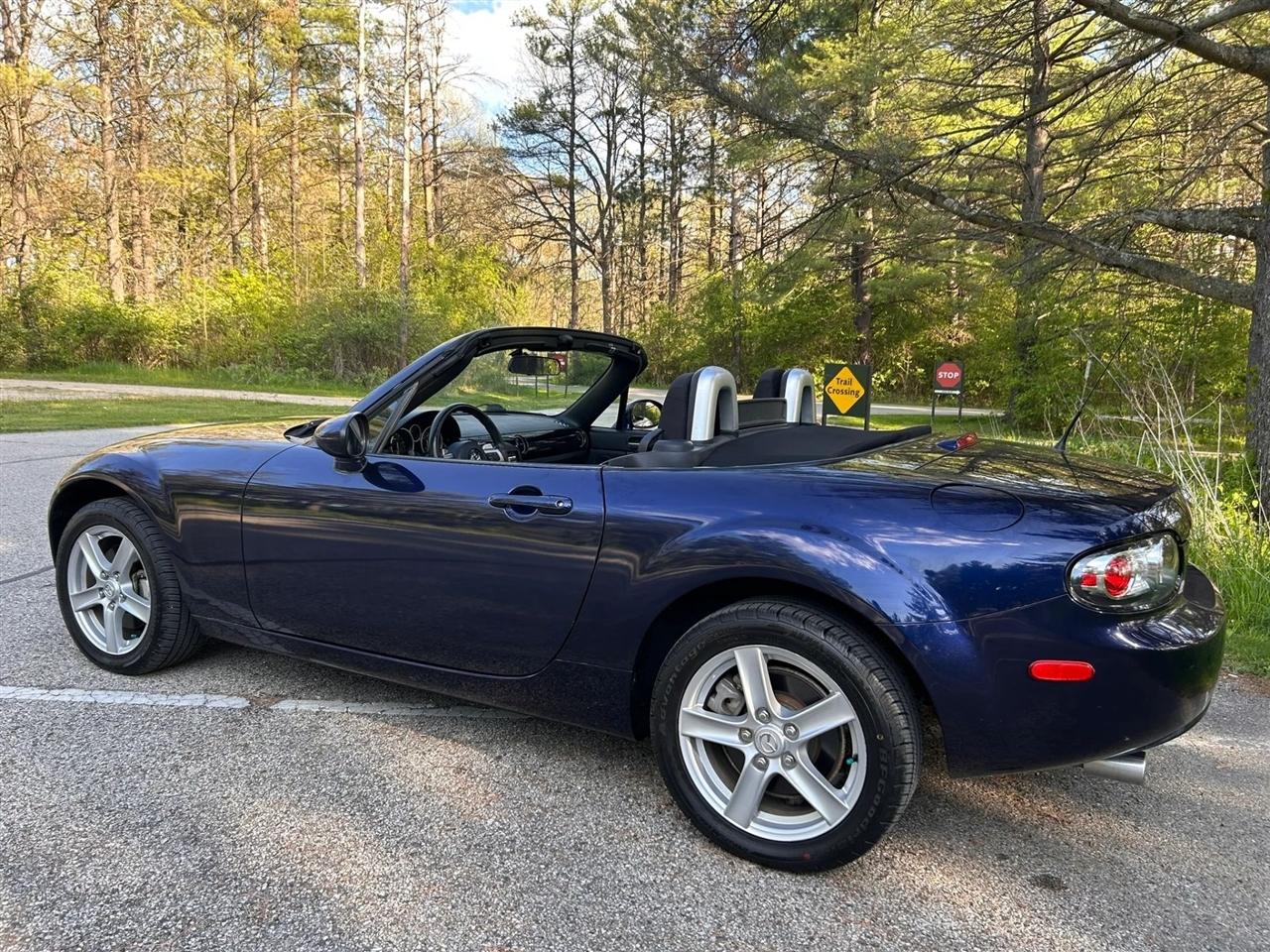 Mazda MX-5 Miata  2007