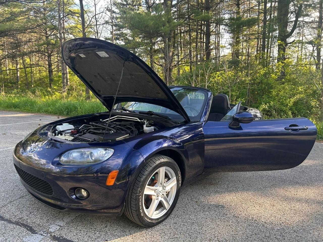 Mazda MX-5 Miata  2007