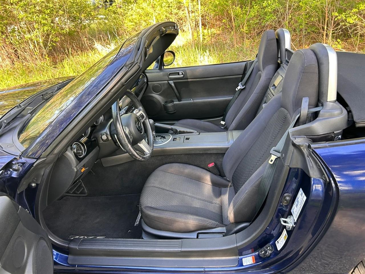 Mazda MX-5 Miata  2007