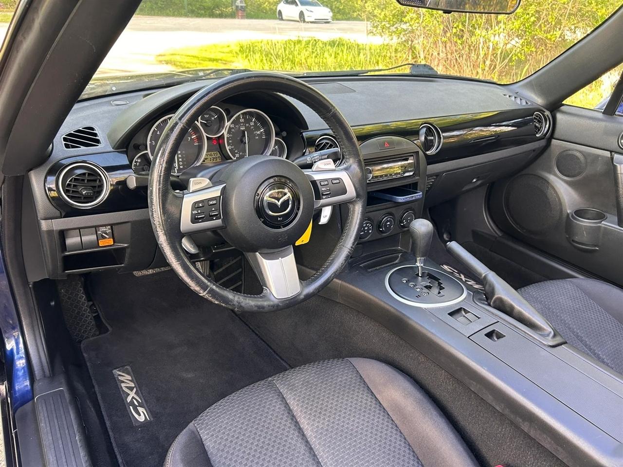 Mazda MX-5 Miata  2007