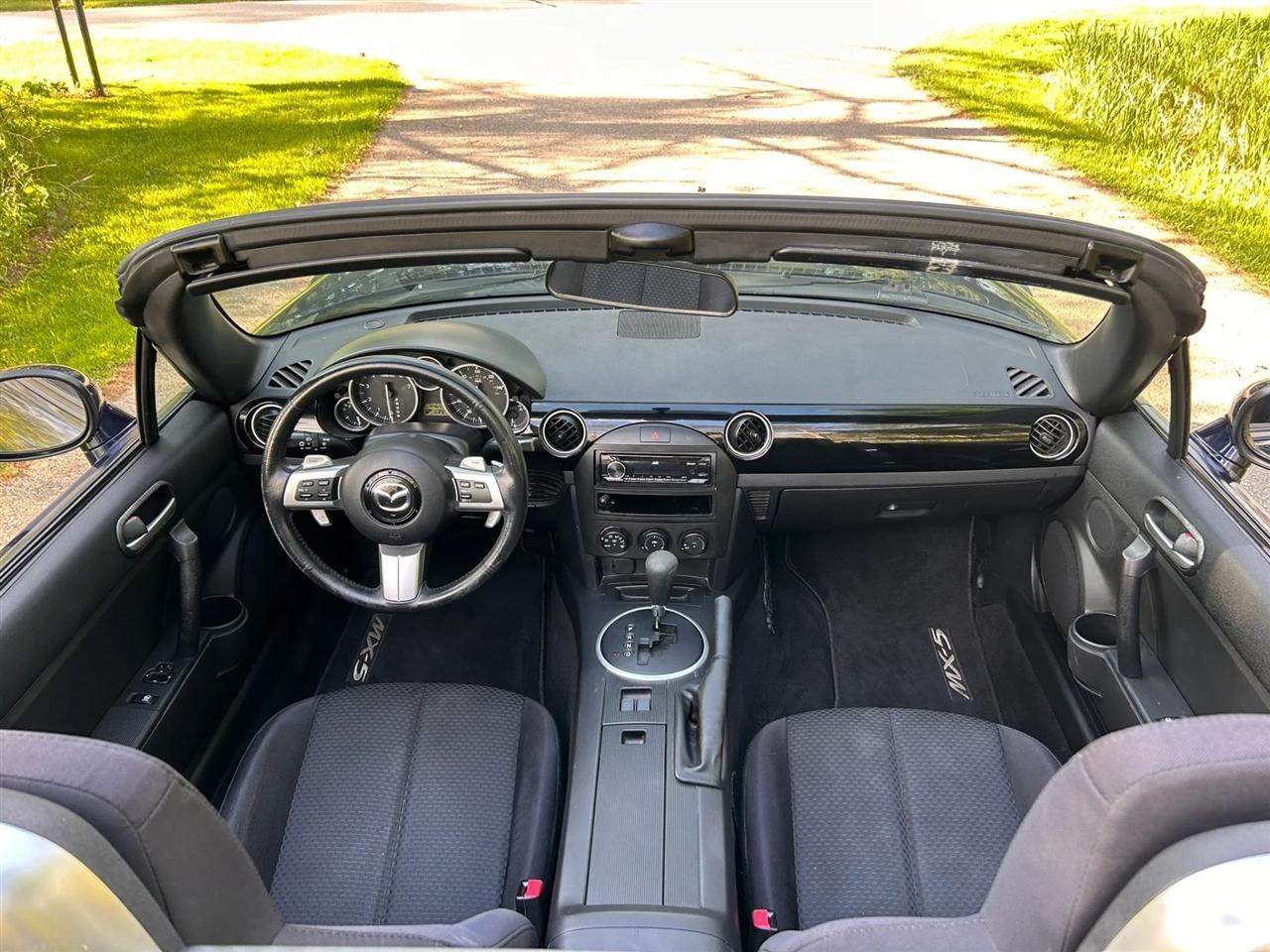 Mazda MX-5 Miata  2007