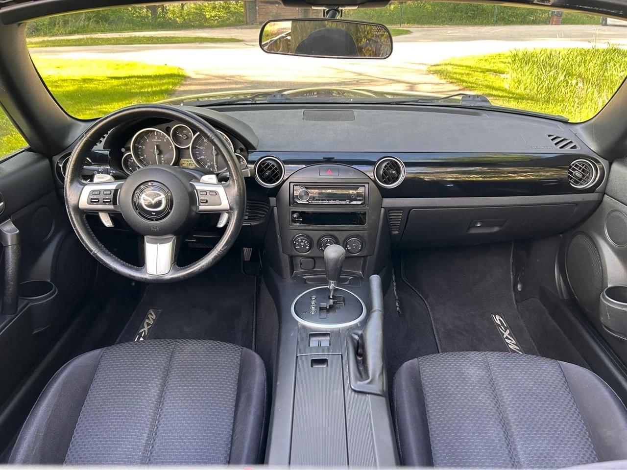 Mazda MX-5 Miata  2007