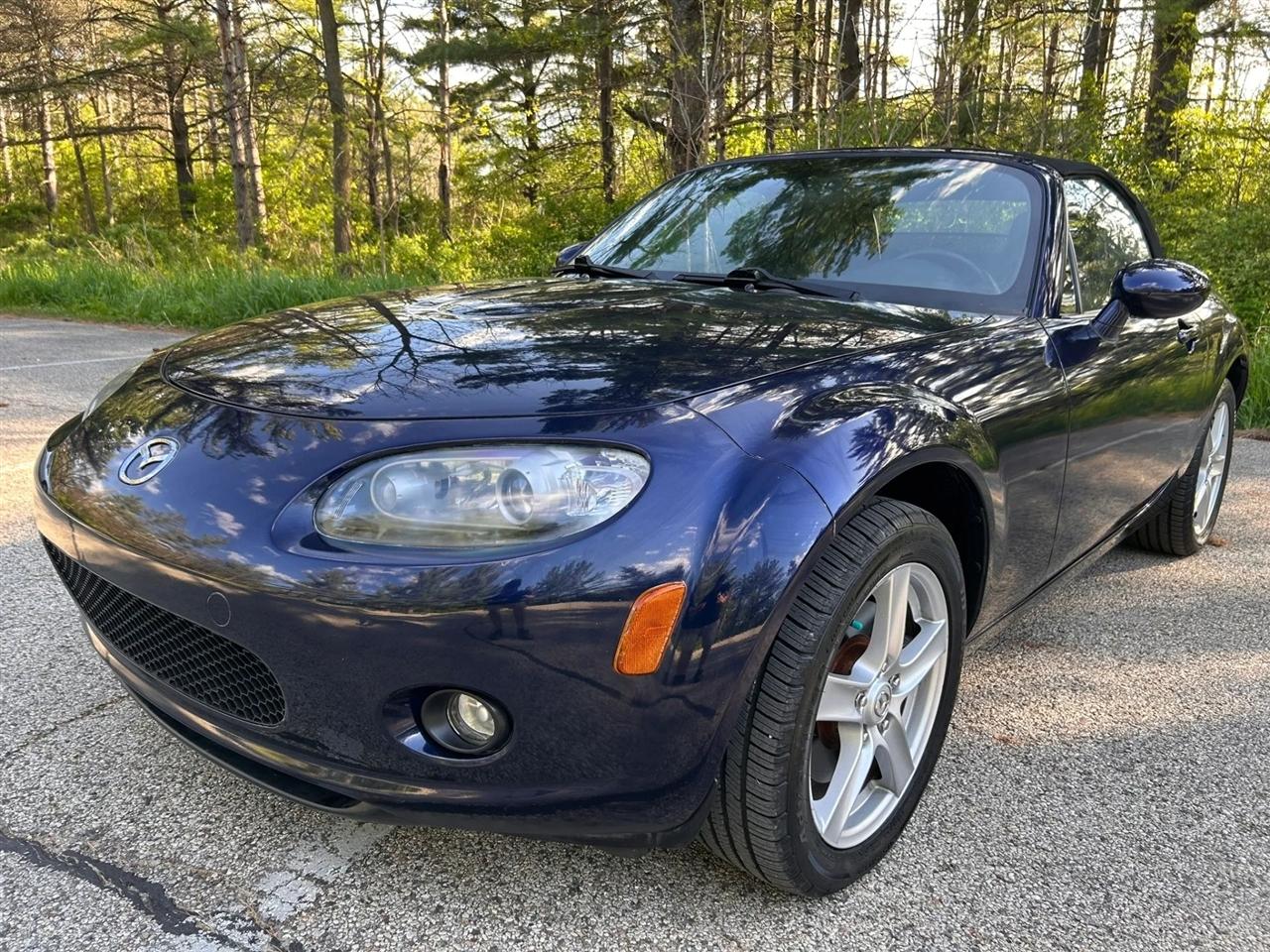 Mazda MX-5 Miata  2007