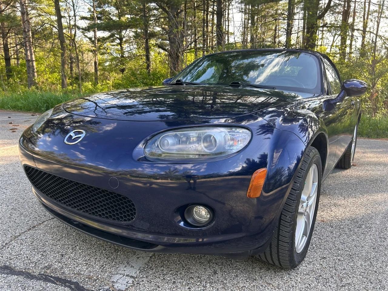Mazda MX-5 Miata  2007