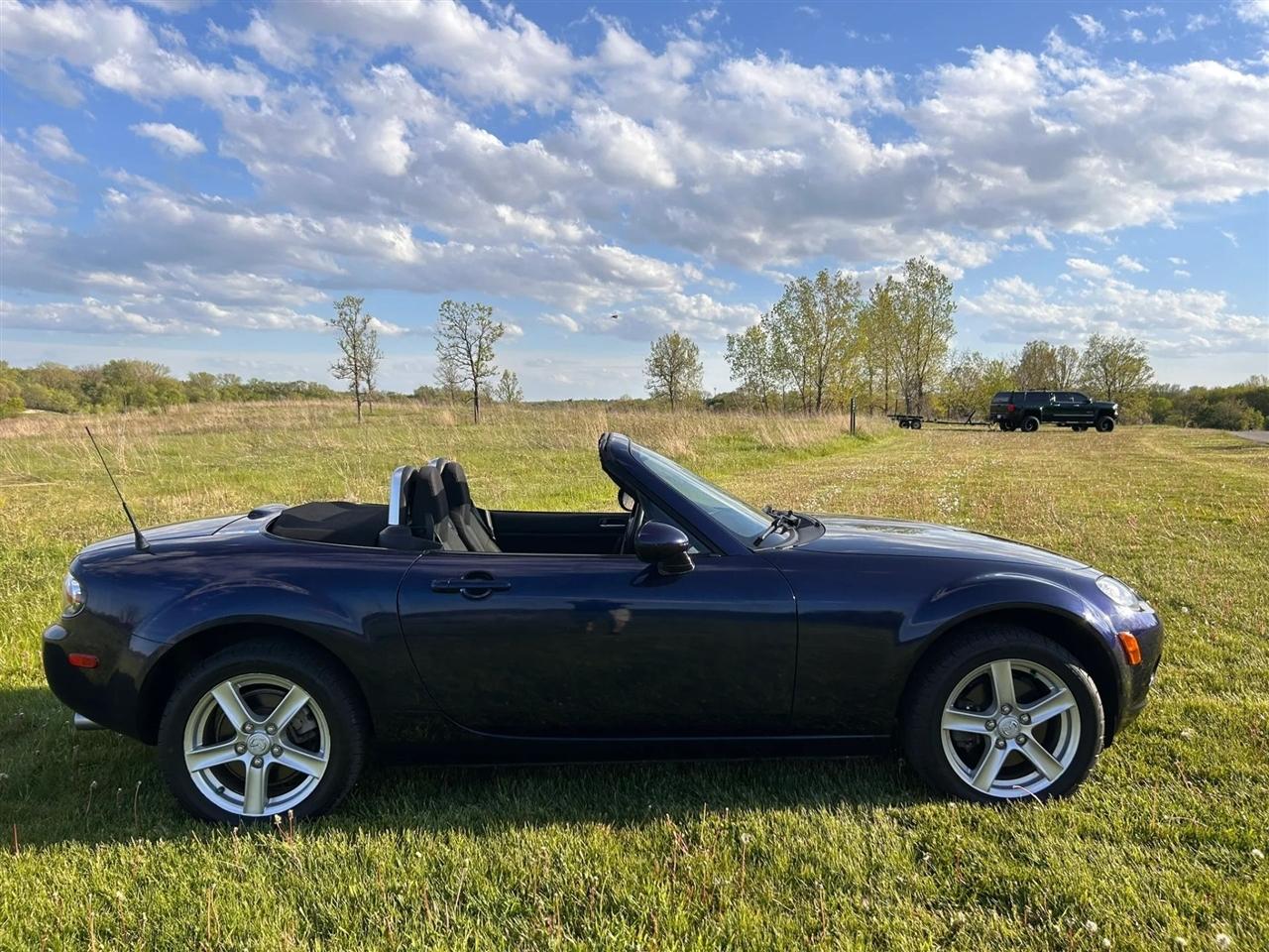 Mazda MX-5 Miata  2007