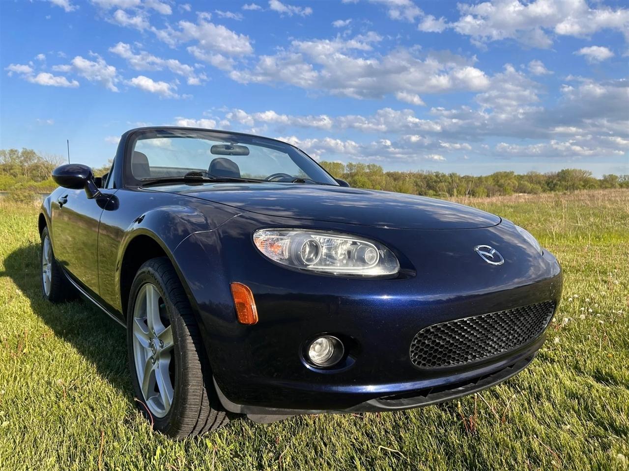 Mazda MX-5 Miata  2007