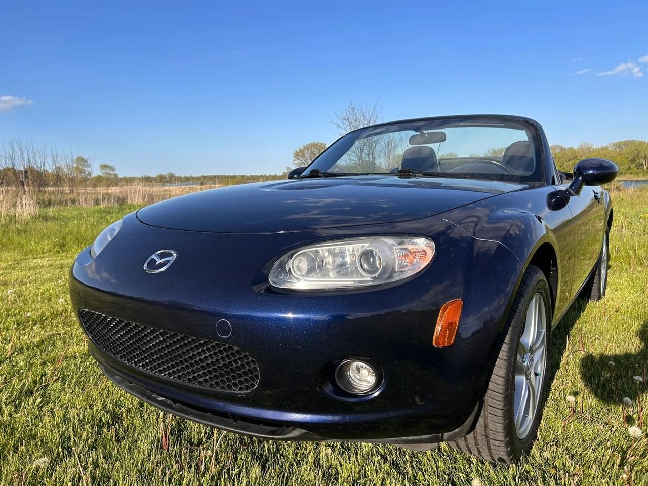 Mazda MX-5 Miata  2007