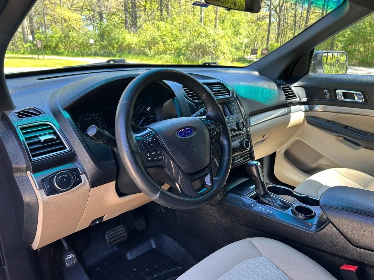 Ford Explorer  2016