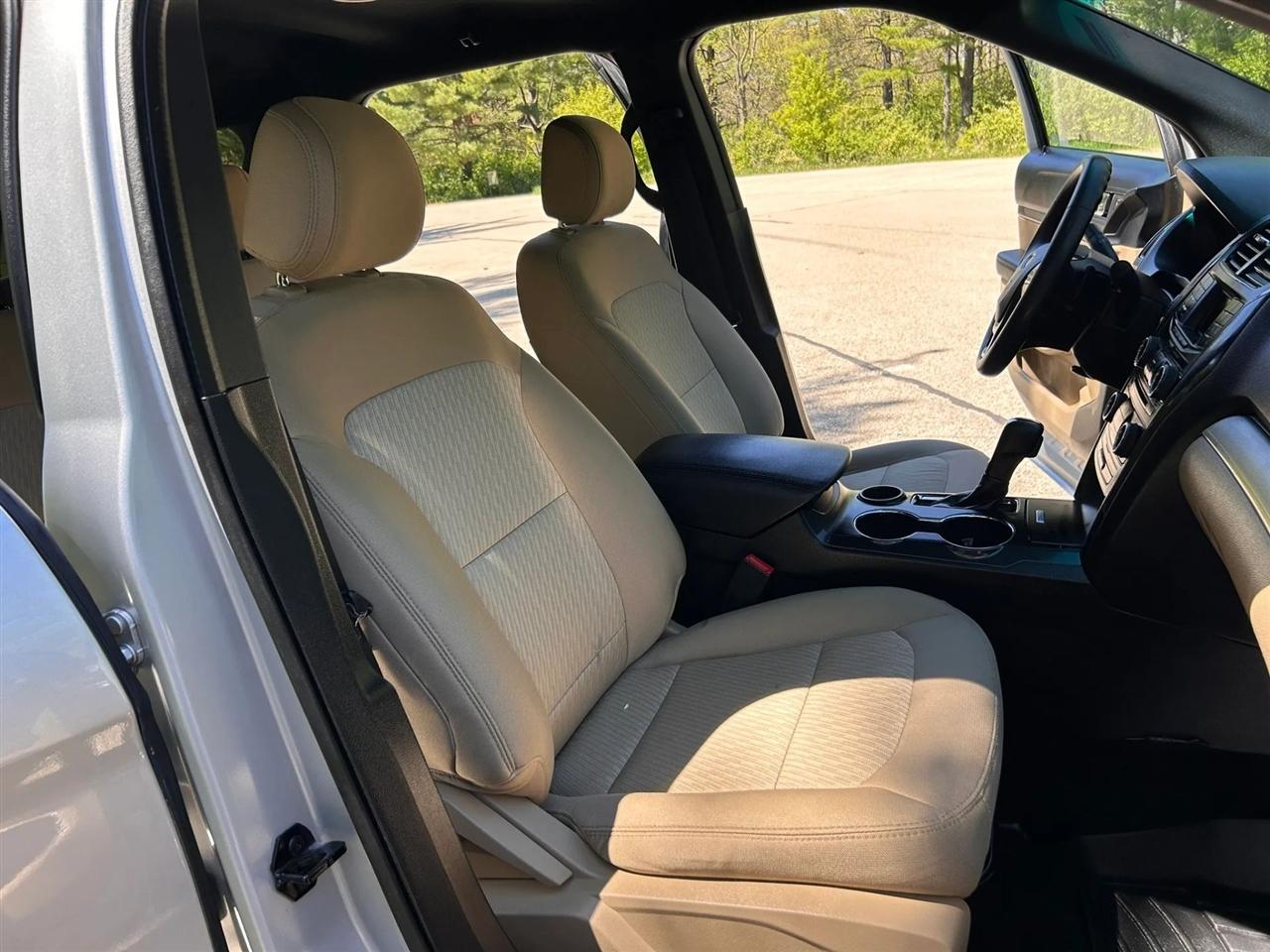 Ford Explorer  2016