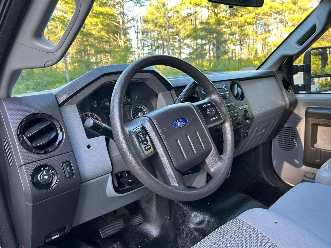 Ford F-250 SD  2012