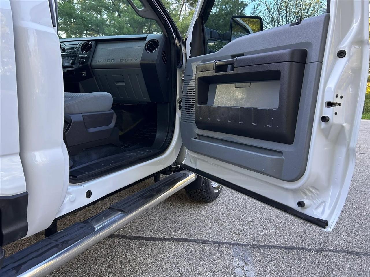 Ford F-250 SD  2012