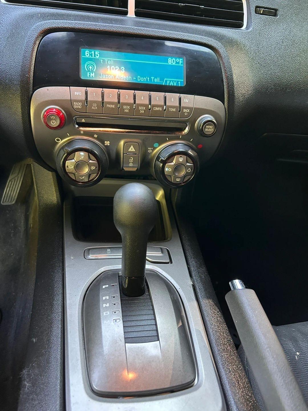 Chevrolet Camaro  2011