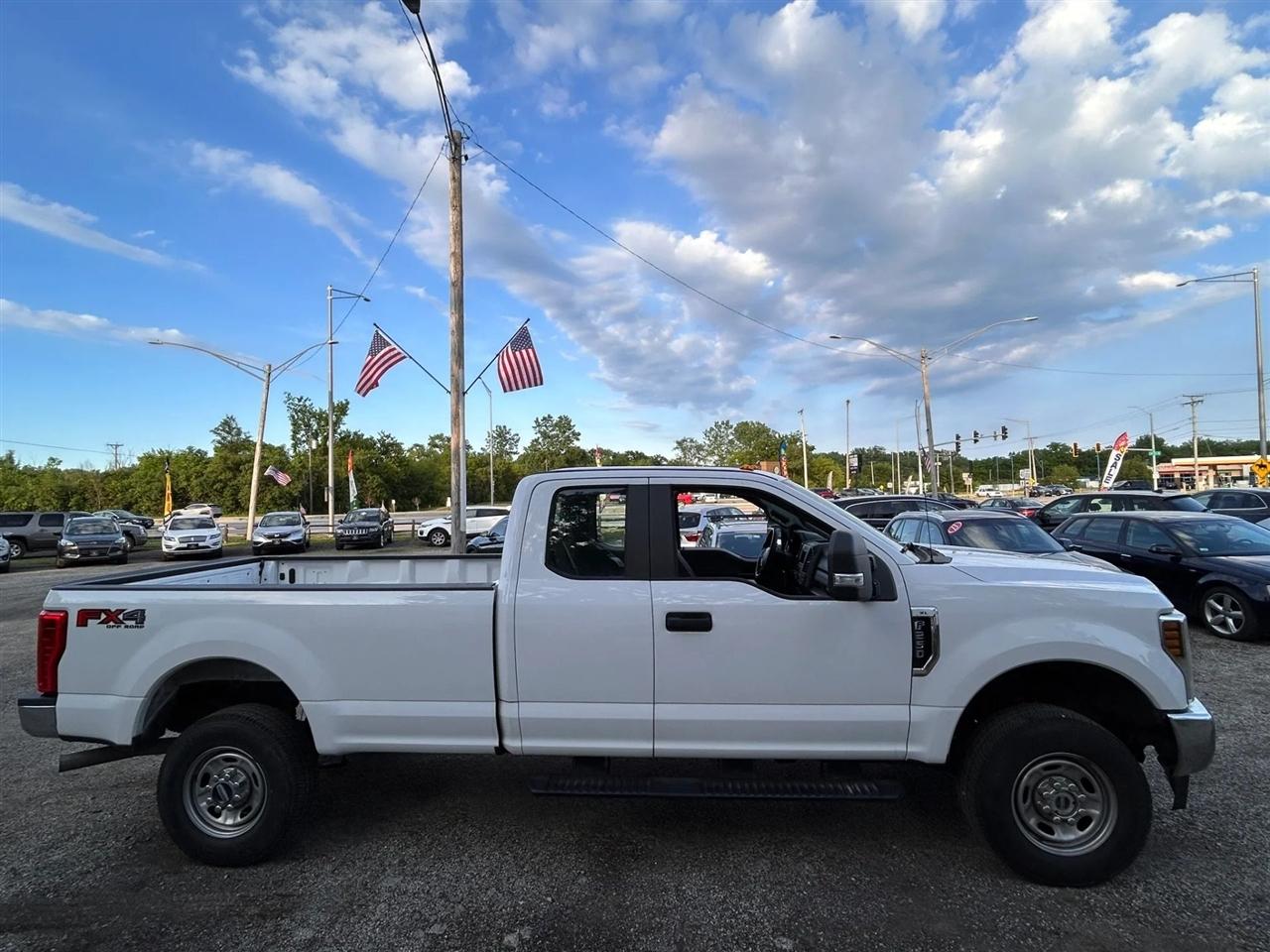 2019 Ford F-250 SD XL Pickup 4D 8 ft