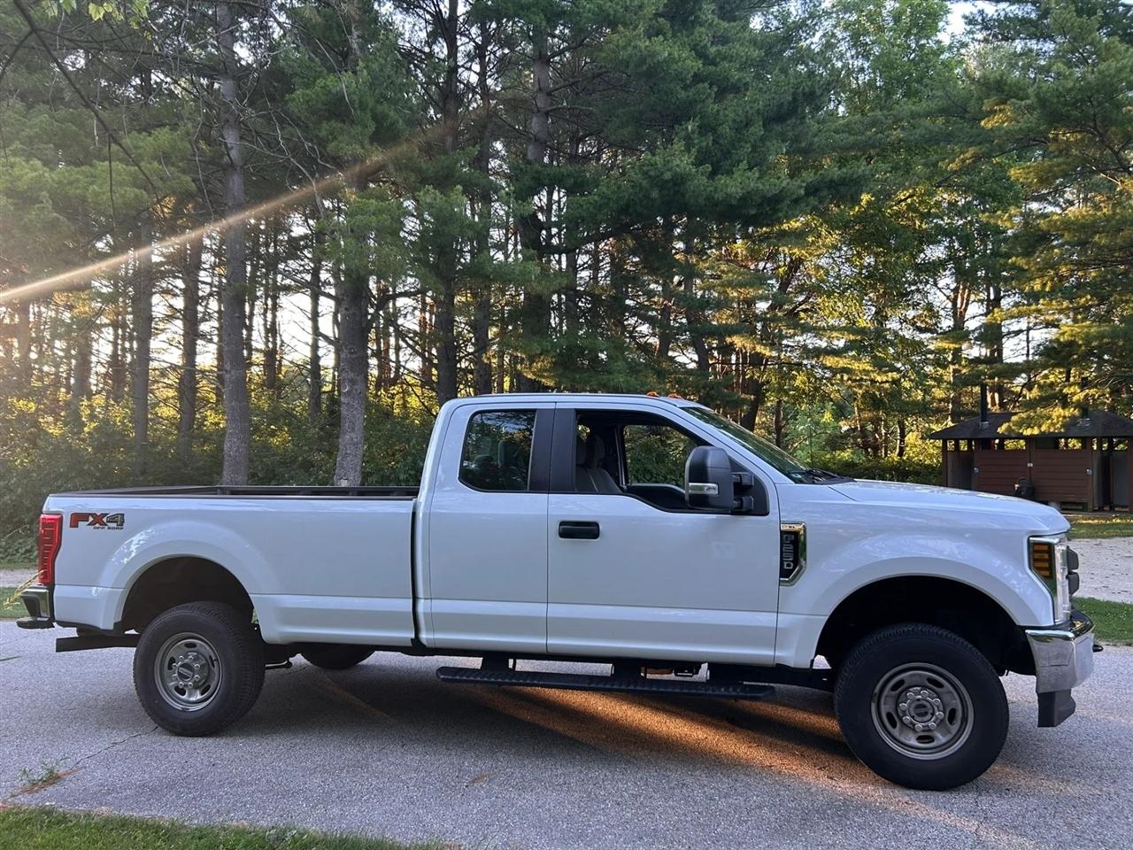 Ford F-250 SD  2019