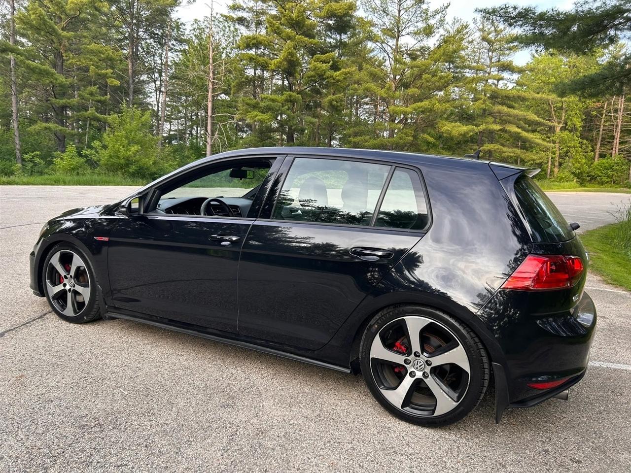 Volkswagen GTI  2015