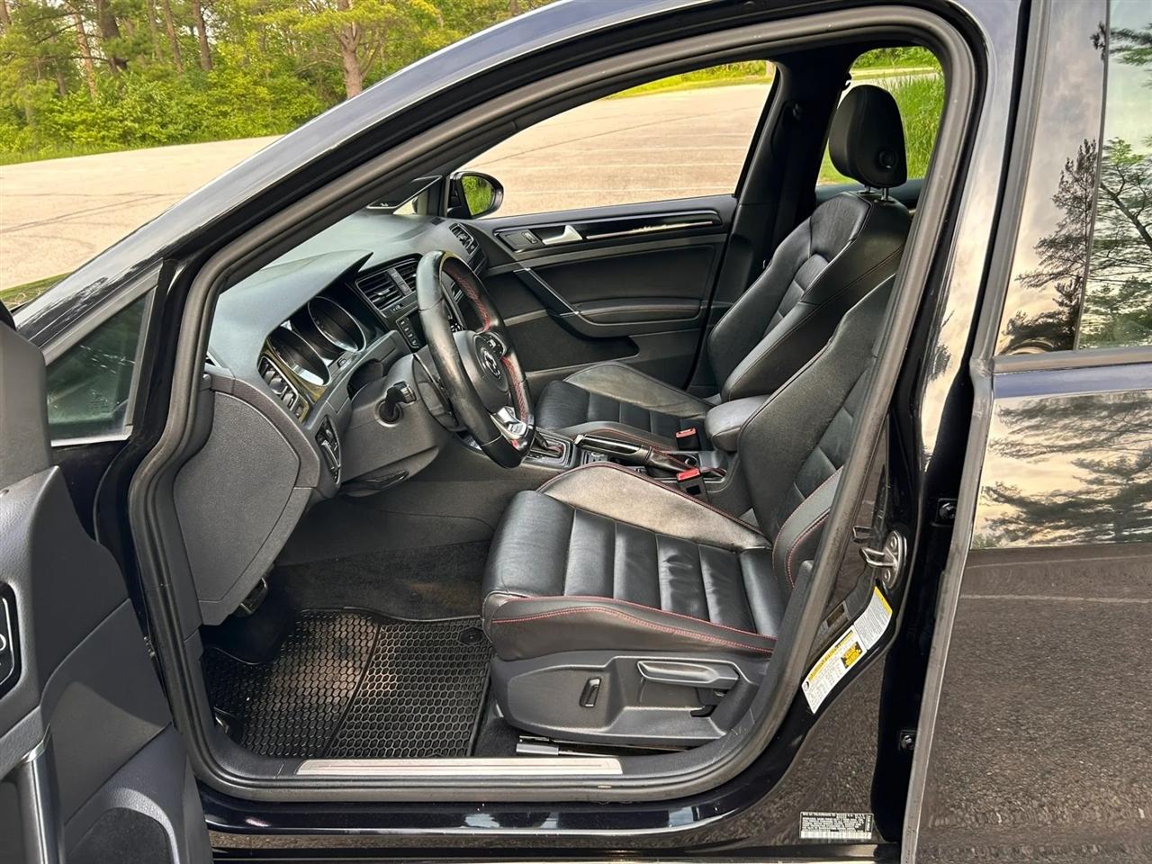 Volkswagen GTI  2015