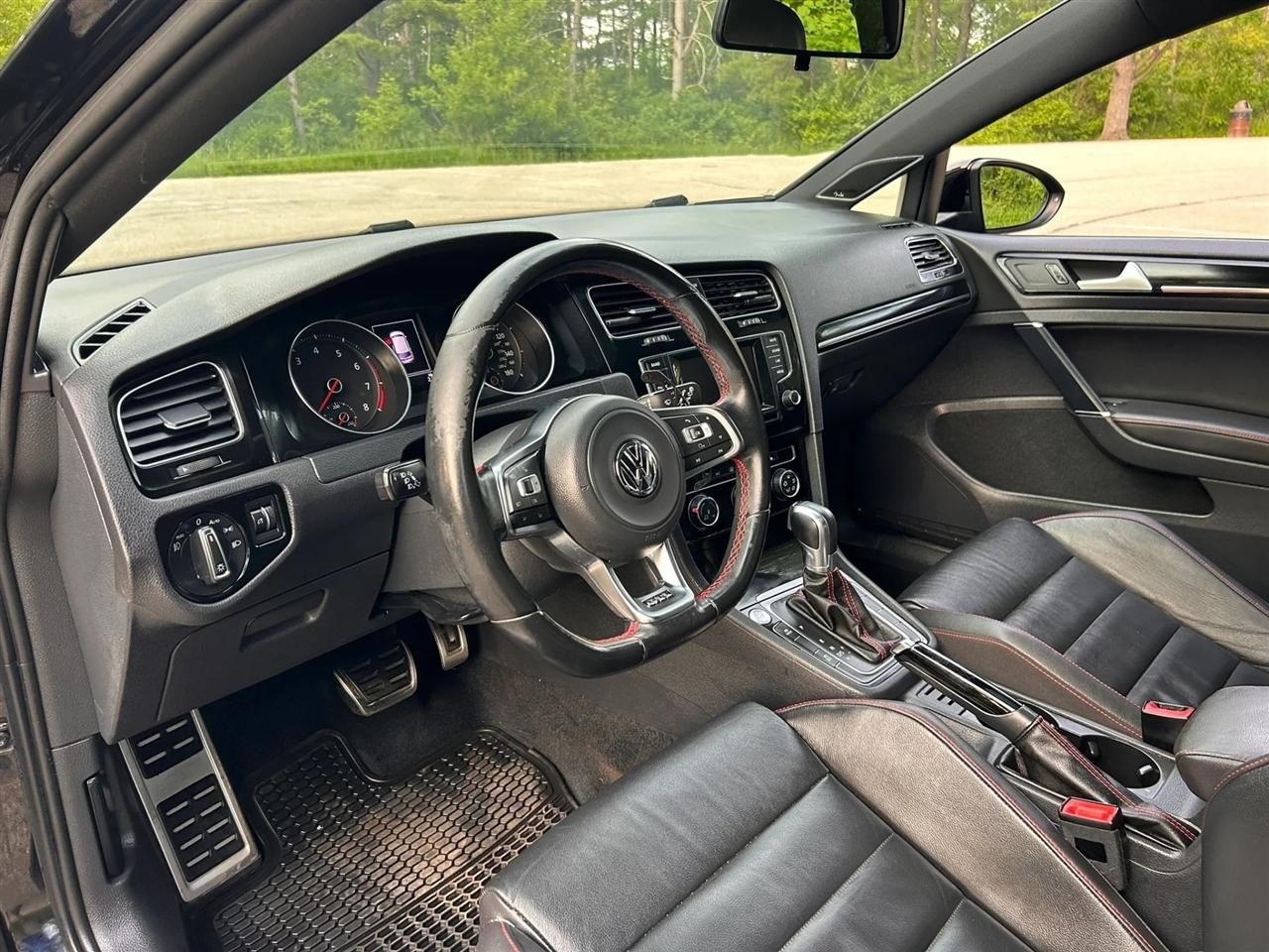 Volkswagen GTI  2015