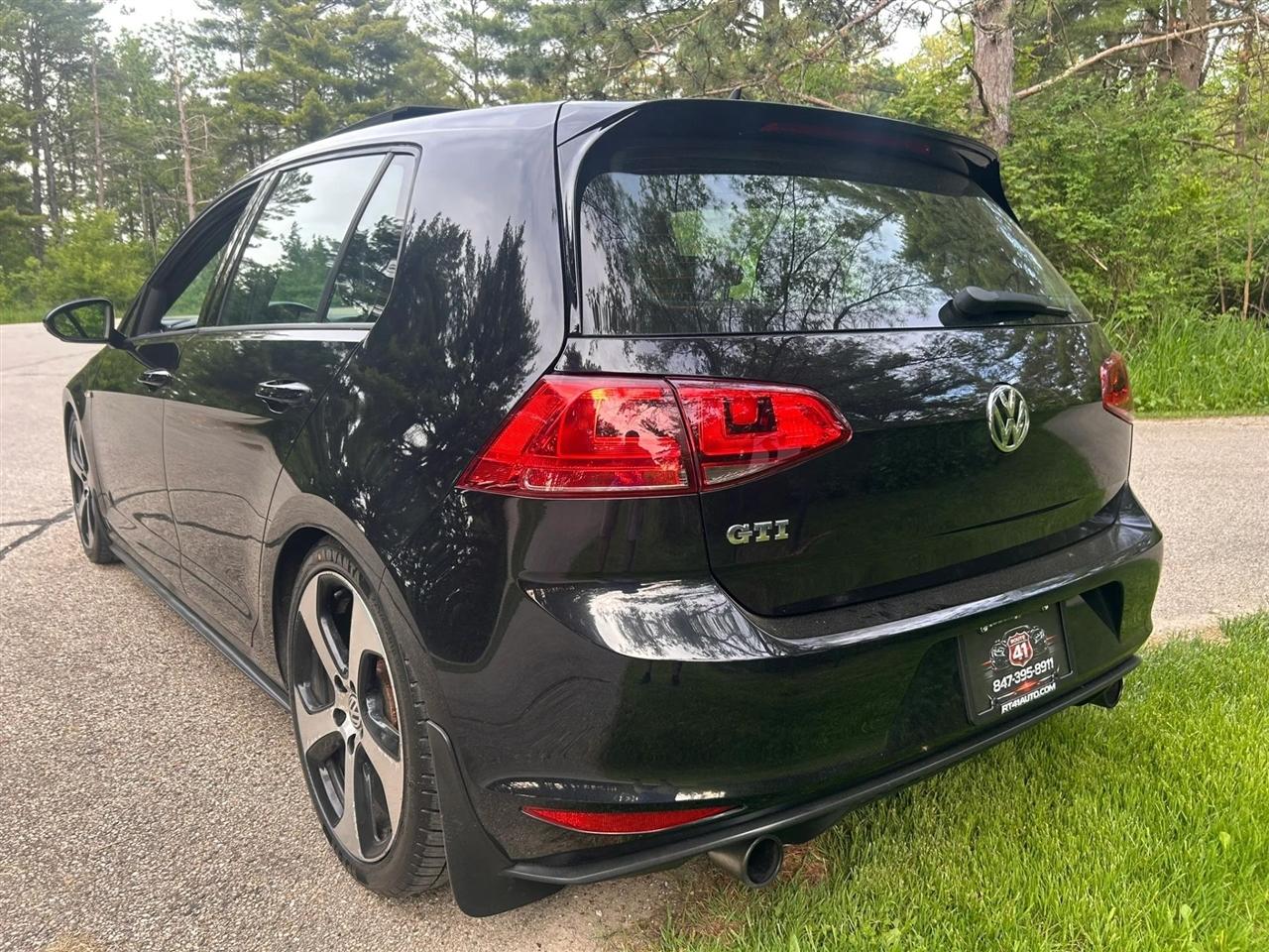 Volkswagen GTI  2015