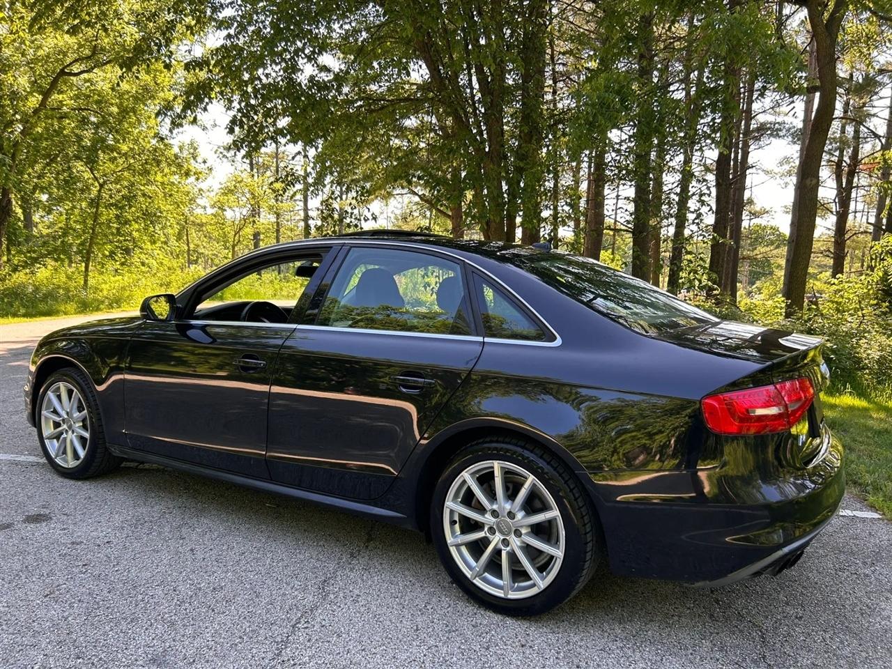 Audi A4  2015
