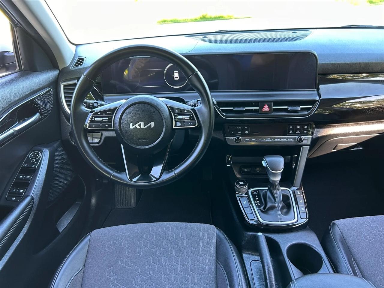 Kia Seltos  2024